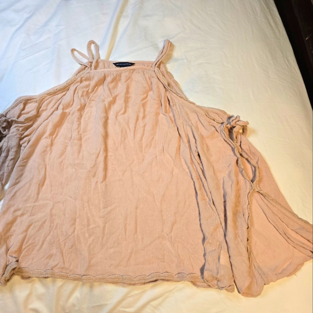 American Eagle Outfitters Blush long Sleeve Cold Shoulder Top